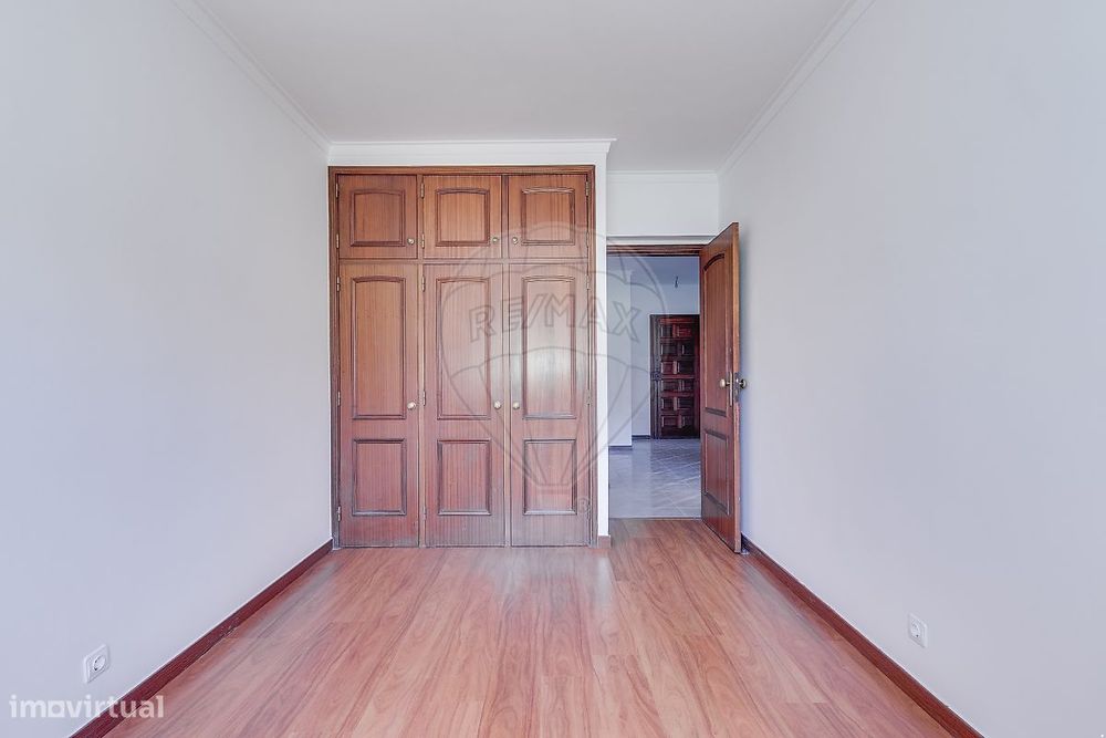 Apartamento T3 para arrendamento