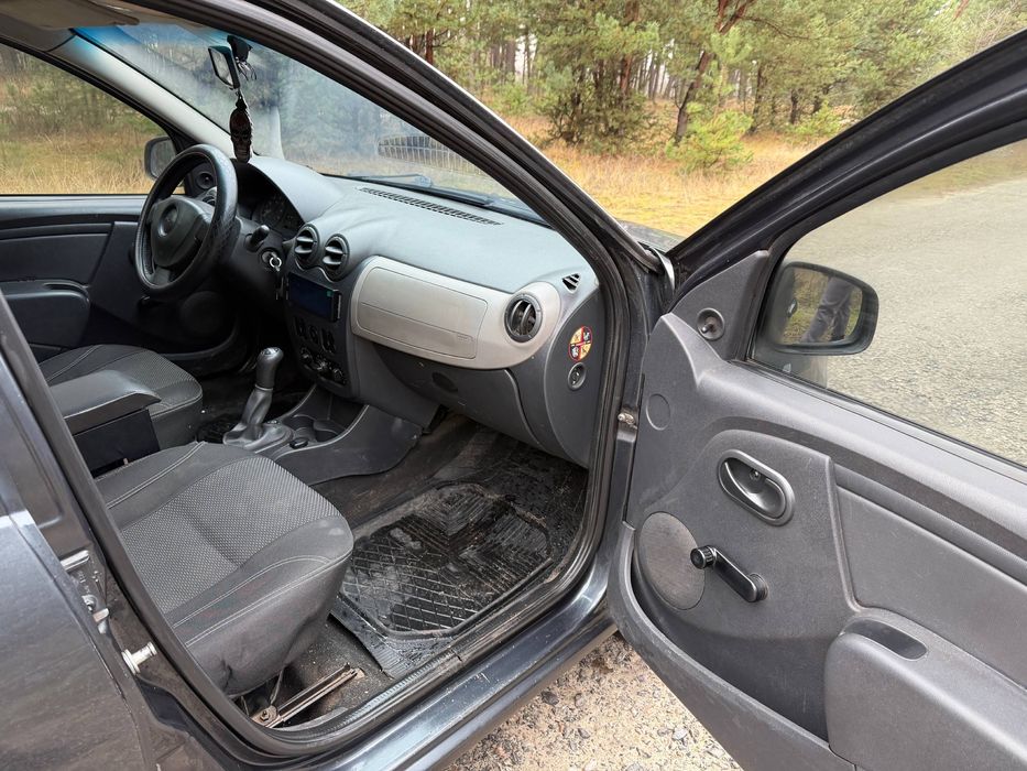 Продам Dacia Sandero