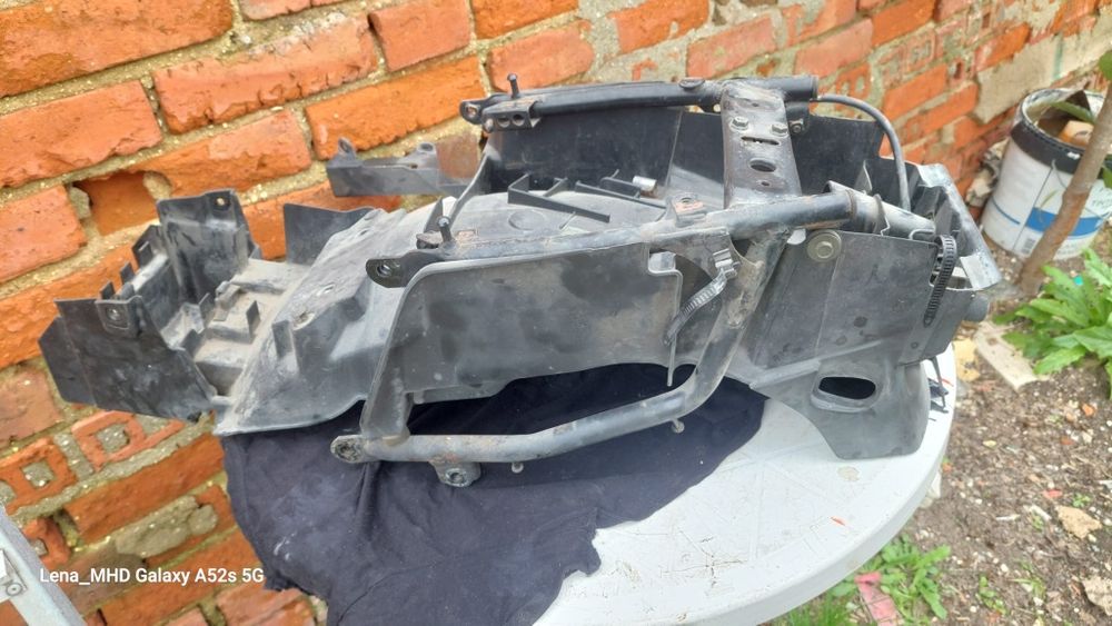 Material Yamaha YZF 750R
