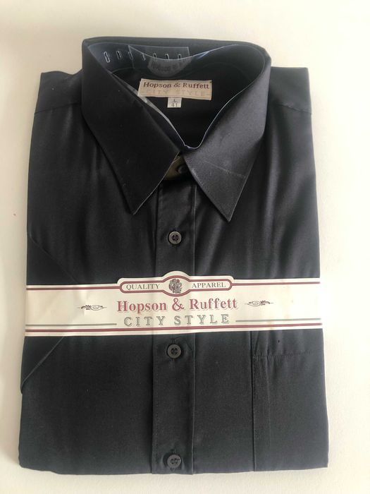 Vendo Camisa Homem, Manga Curta, Preto, Tam: 41