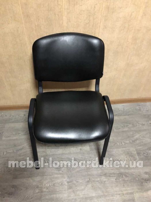 Стул офисный "ИСО" "Черный" кожзам бу