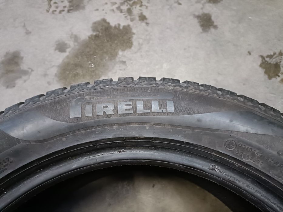 Opona całoroczna Pirelli All Season Scorpion RUN FLAT 245/50R18 100Y