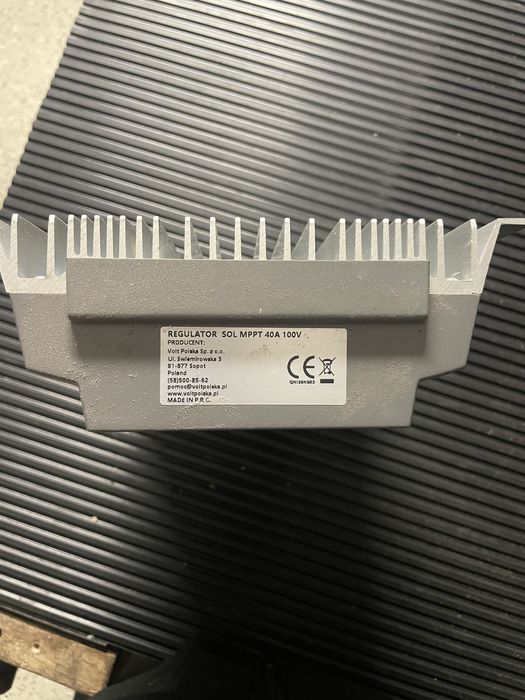 Tegulator solarny volta