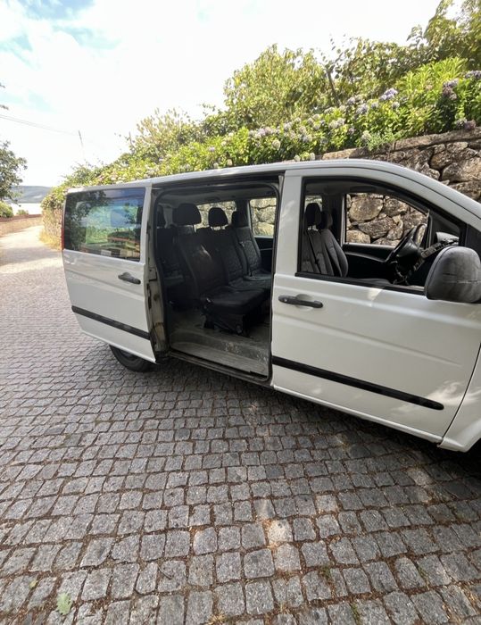 Mercedes-Benz 111cdi 2004 9lugares — photo 4