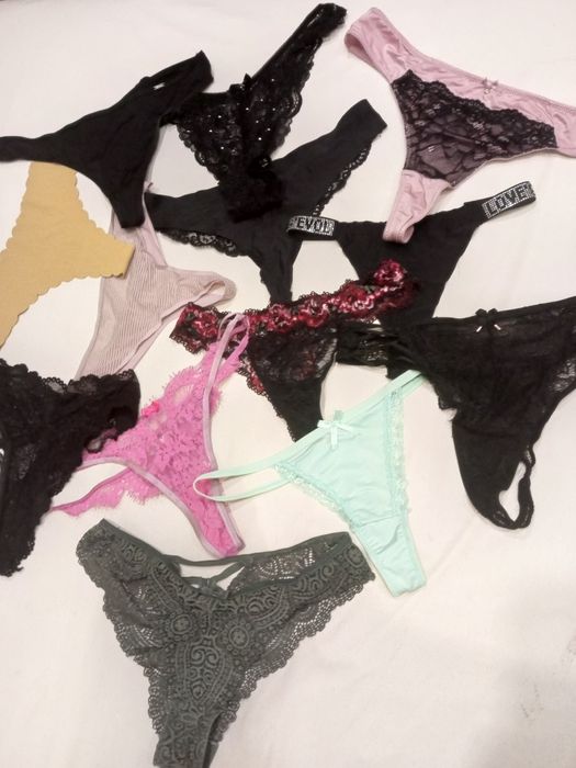 Білизна жіноча,купальники