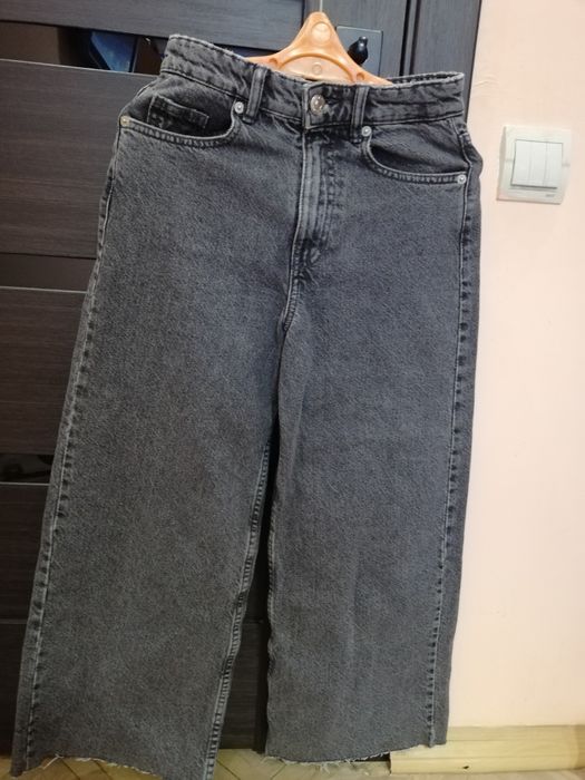 Джинси  капрі Zara кльош