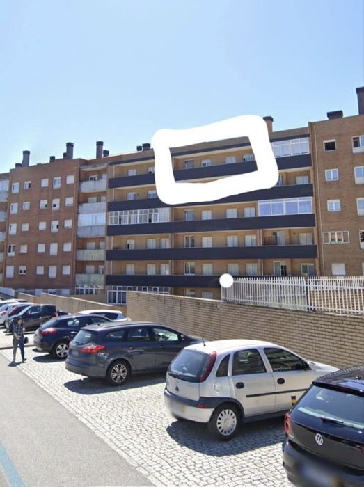 Alugo quarto em frente s João