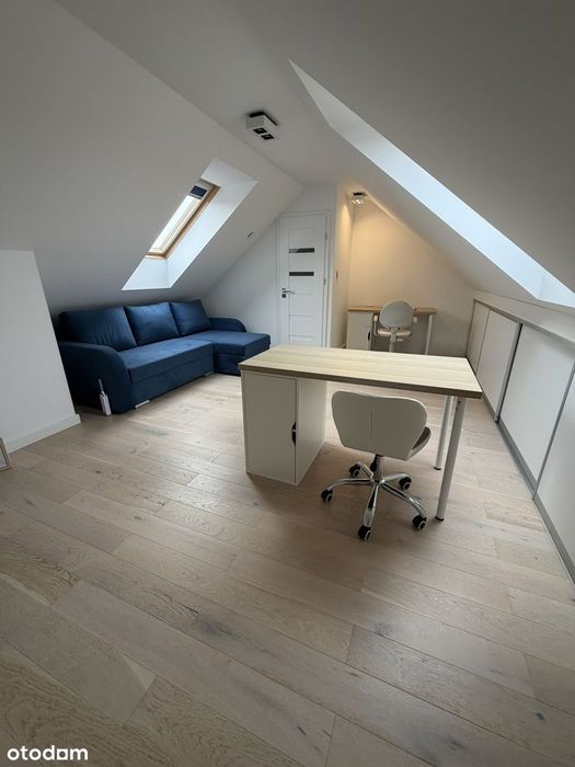 Nowoczesny dom 100 m² + ogród | 10 min pieszo do PKP | Bezpośrednio