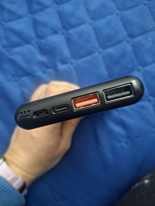 Powerbank cinzenta
