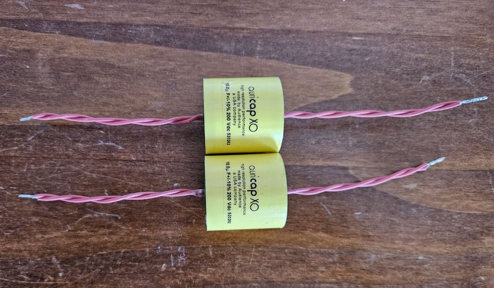 Para kondensatorów Auricap XO 10uF 200V, nowe