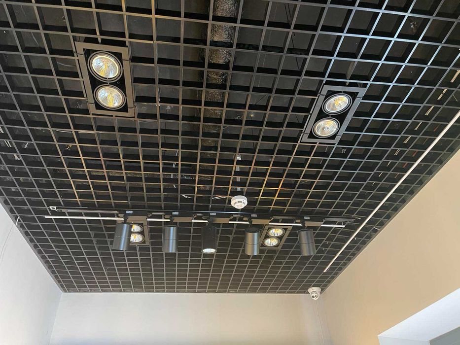 Без % продаж комерційного приміщення ФАСАД  Науки 42/1 голосіївський