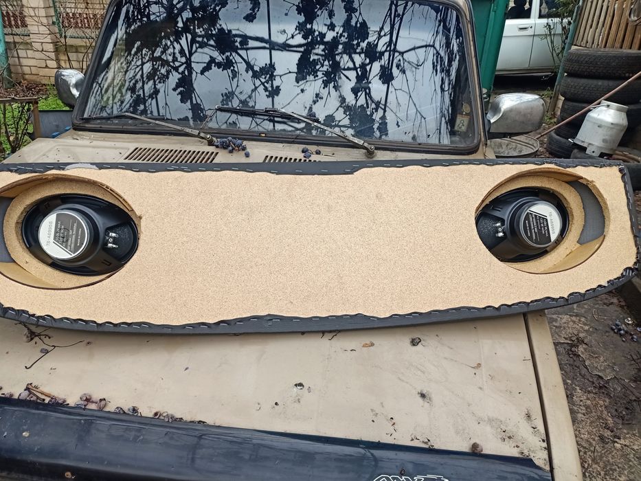 Продам авто динамики.