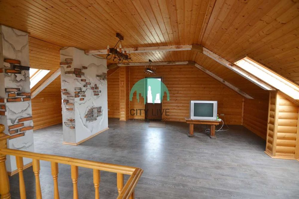 Продається будинок 296 м² у с. Микитинці (60)