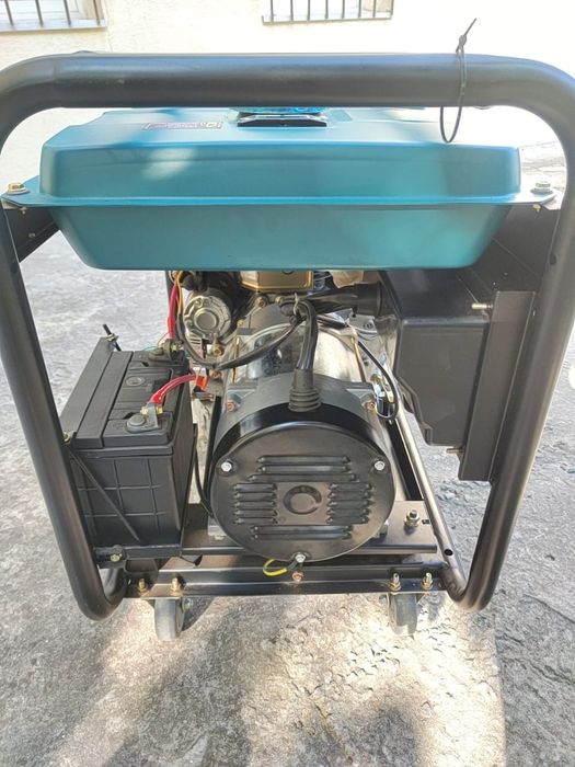 Konner&Sohnen KS 9100HDE-1/3 ATSR (EURO V)
Дизельний генератор Konner&