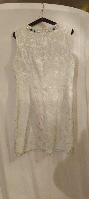 Elegancka sukienka