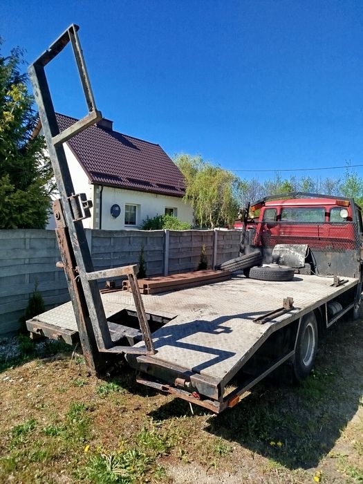 Zabytkowy Ford CUSTOM D0607 autolaweta zamienię