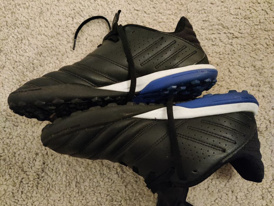 Turfy Decathlon chłopiec