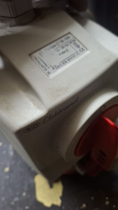 Gniazdo Elektryczne 16A