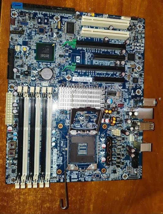 Материнская плата HP Z400 (0B4Ch) LGA1366 | Рабочая