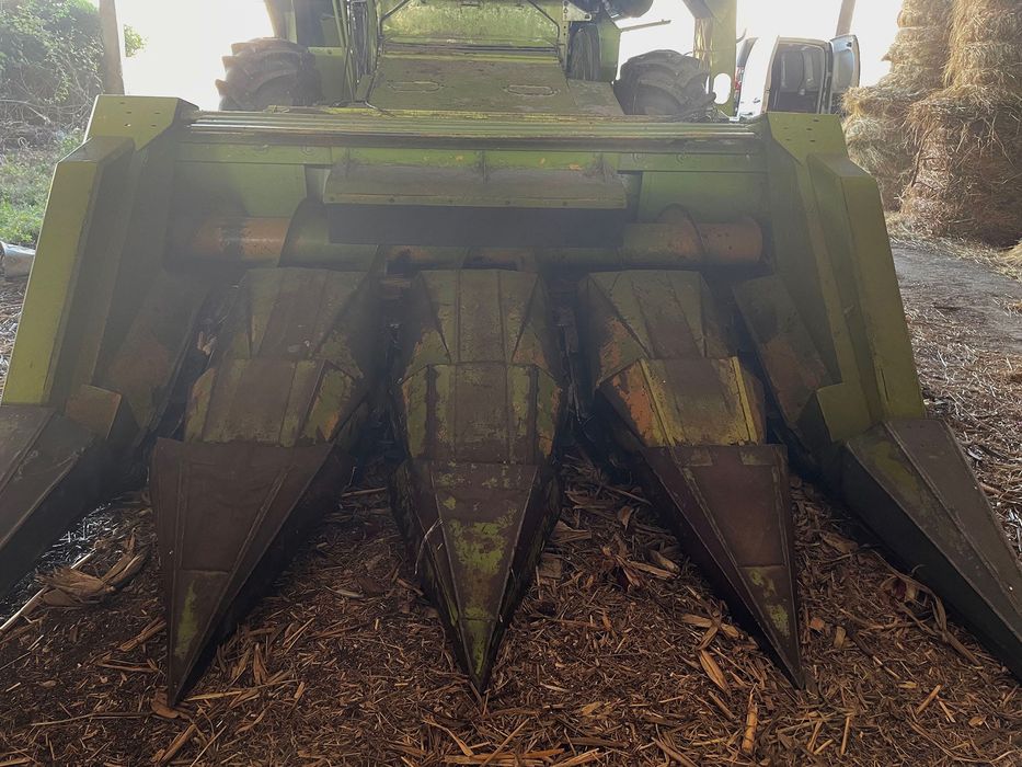 Ceifeira Claas Dominator 68s