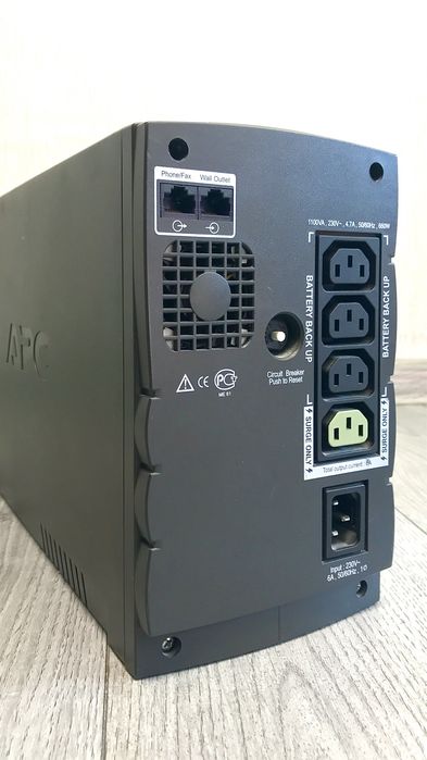 ДБЖ безперебійник APC Back-UPS RS 1100 з 2 батареями CSB