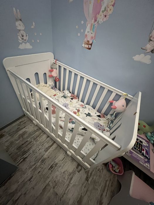 Łóżeczko dzieciece z szufladą