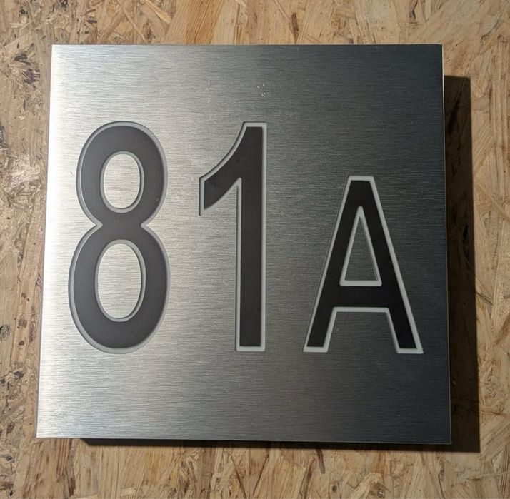 Podświetlany numer domu 81A LED czujnik zmierzchu