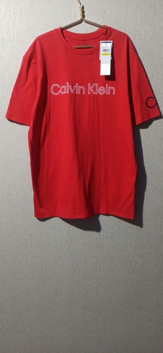 Футболка Calvin Klein