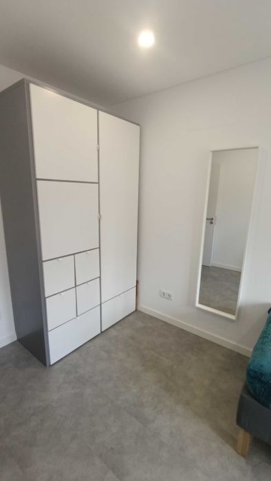 Quarto com WC privada, água, luz e internet incluídos