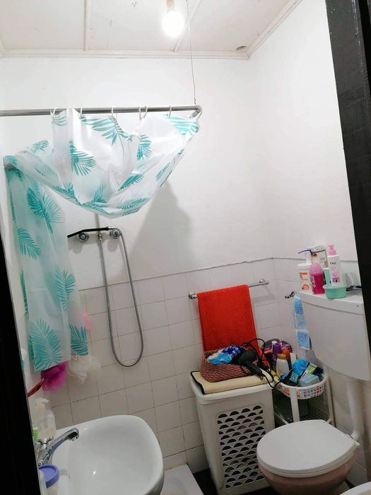 Vende se T2 em Veiros, Estremoz