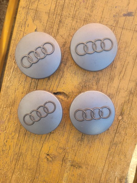 Sprzedam dekielki z logo audi