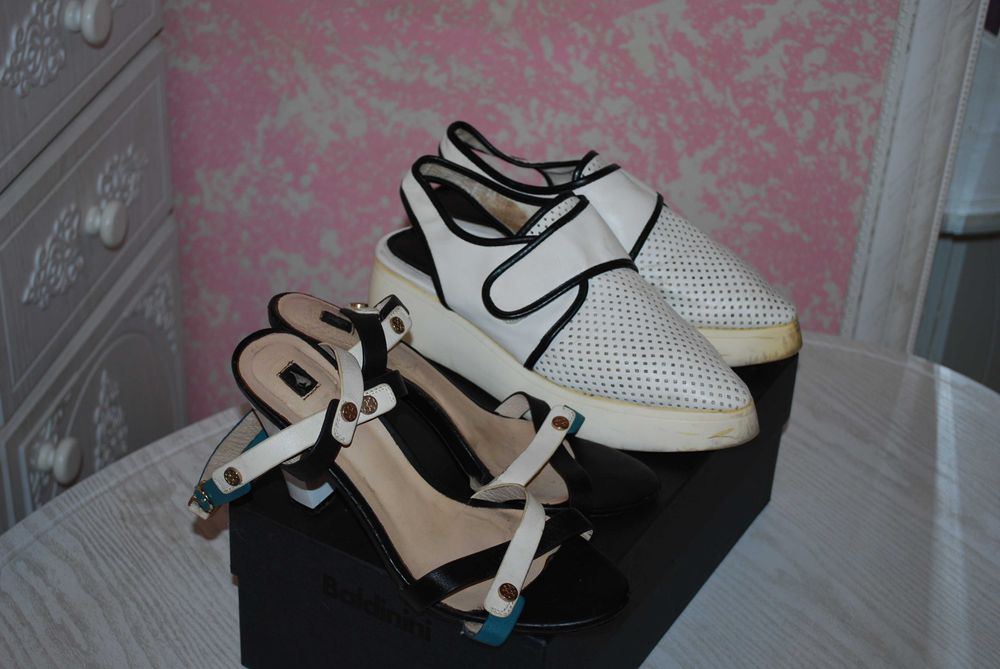 2 пары летней обуви,раз.40