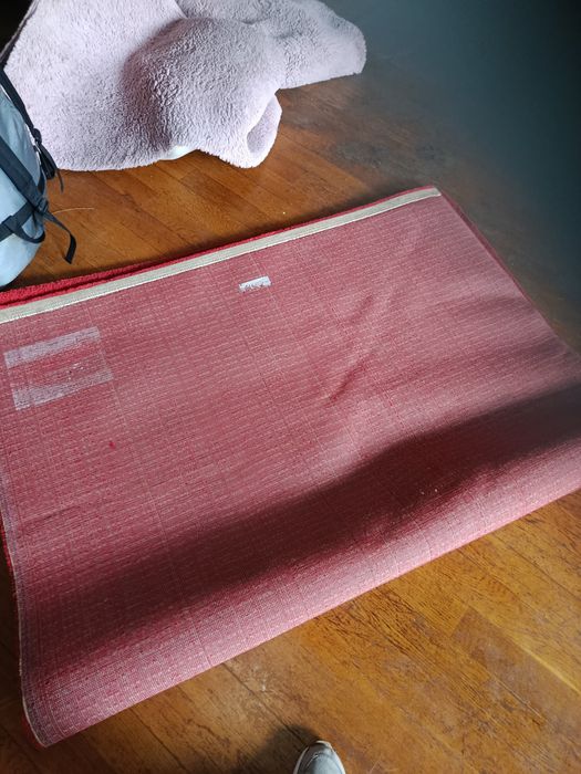 Tapete em excelente estado