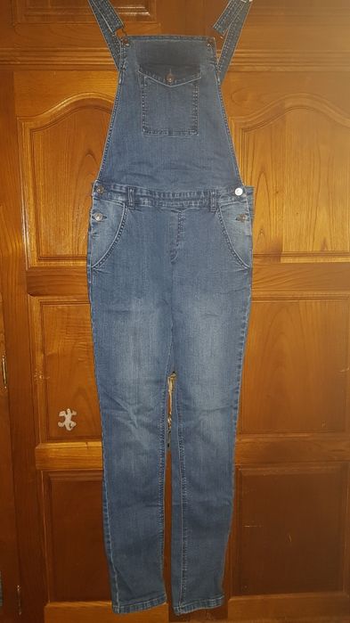 Jardineira/Macacão jeans feminino Benetton*