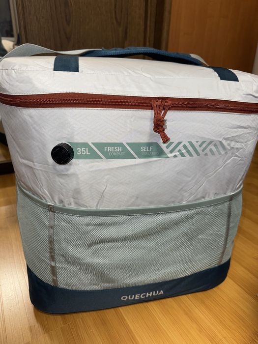 Походная Сумка-Холодильник / Термосумка QUECHUA COMPACT 35л