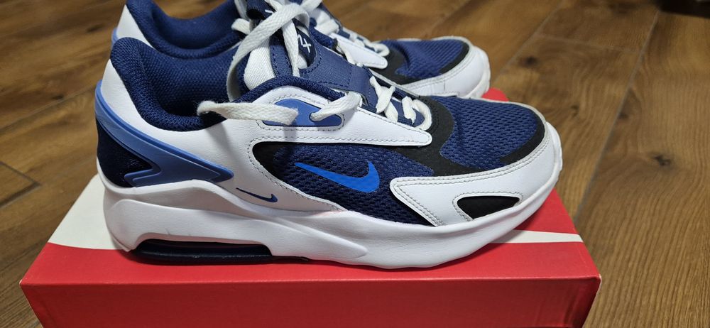 Buty Nike Air  37,5