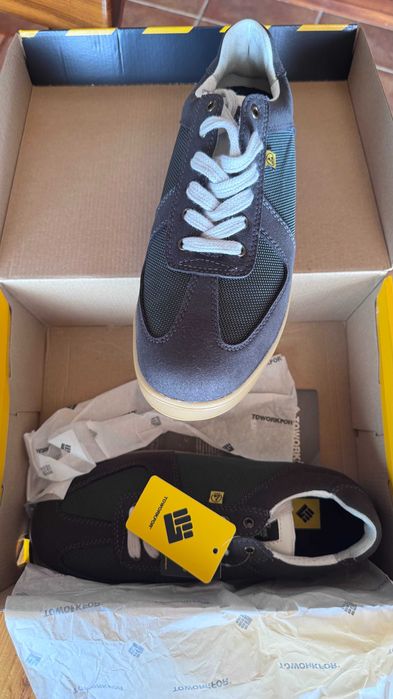 sapatos de trabalho