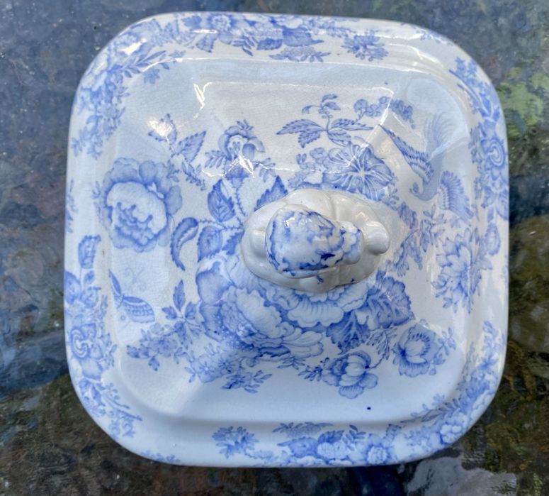 Прекрасний антикварний  терін