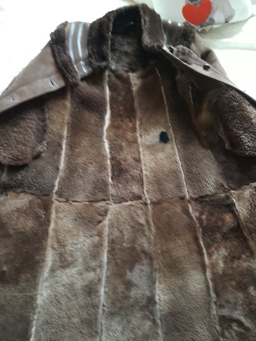 Kożuch 36/38 mięciutki b.mało używany prosty