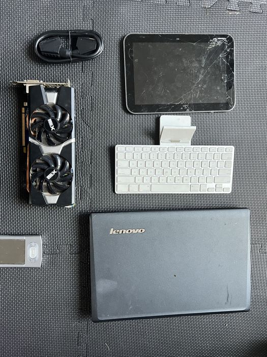 Sprzęt laptop tablet klawiatura ipad palm