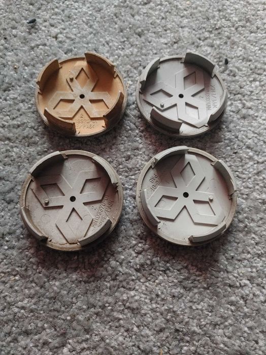 Dekielki alufelgi Mitsubishi  59mm x 54mm Oryginal Jeep 55mm x 49mm