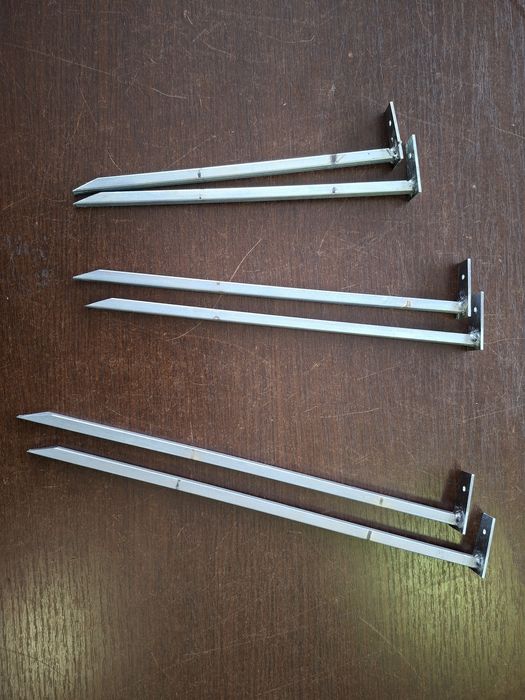 Trzpień do obejmy rury spustowej.