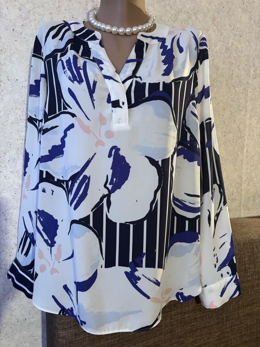 Яскраві нарядні блузи розмірів 54-56