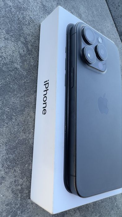Iphone 15 Pro 128 Gb grafitowy