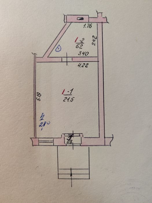 Продам приміщення комерційного призначення напроти центрального ринку