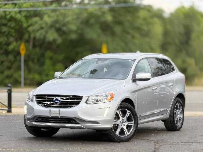 2015 Volvo XC60 T6 Platinum