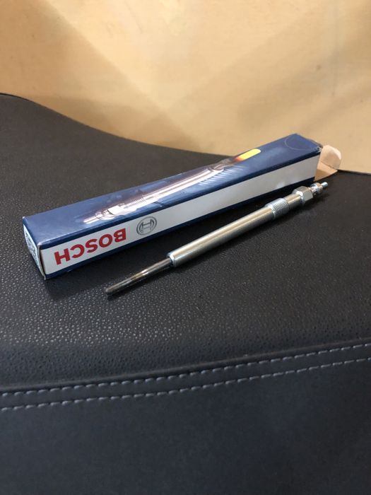 Продам новую свечу накала Bosch