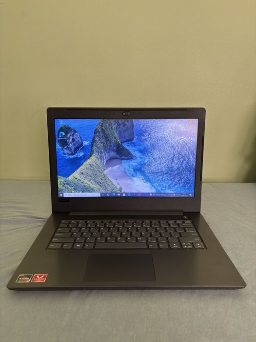 Okazja! Lenovo V330-14ARR | Ryzen | Szybki dysk SSD | Zadbany Oraz Monitor ASUS ProArt PA248QV | 16:10 | Jak NOWE |