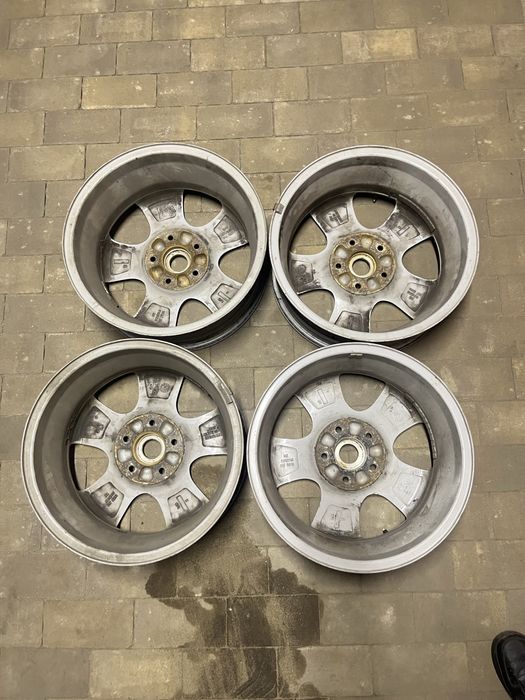 Диски    R16 5x114.3 ET50.
