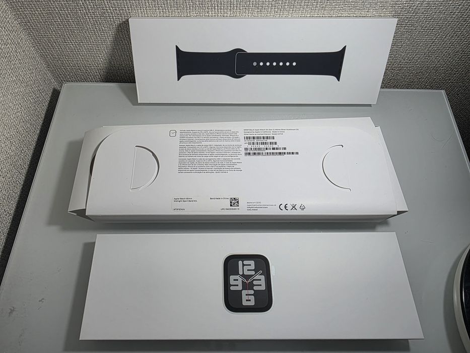 Apple Watch SE (Gen 2) 44mm Silver Aluminum CEL